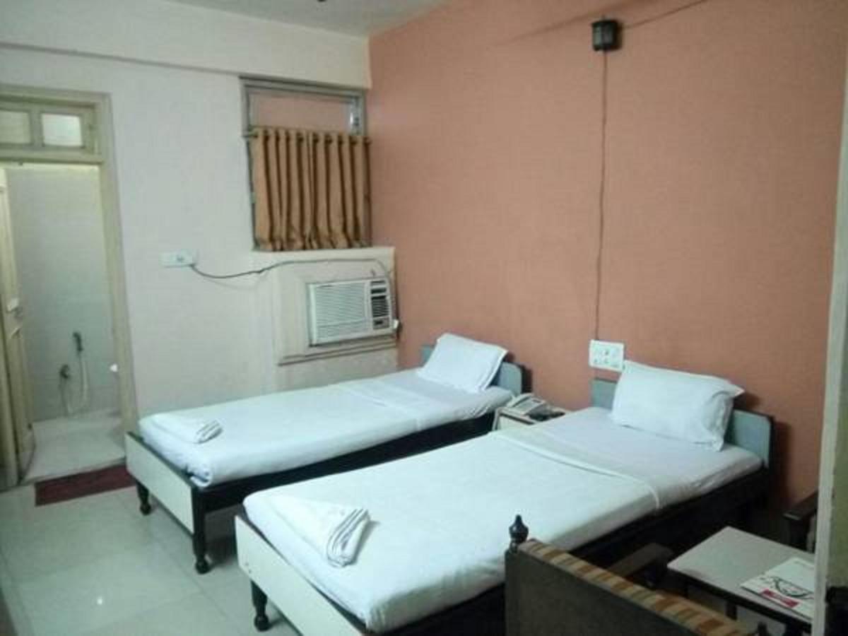 Hotel Shree Pushpak Raigarh Exterior foto