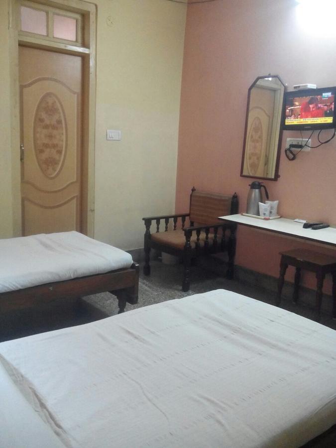 Hotel Shree Pushpak Raigarh Exterior foto
